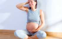 Болит голова у беременной что