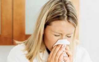 Вышла на улицу с мокрой головой теперь болит