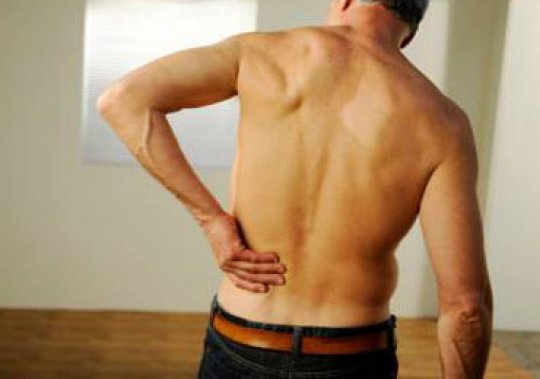 Болит спина и грудная клетка